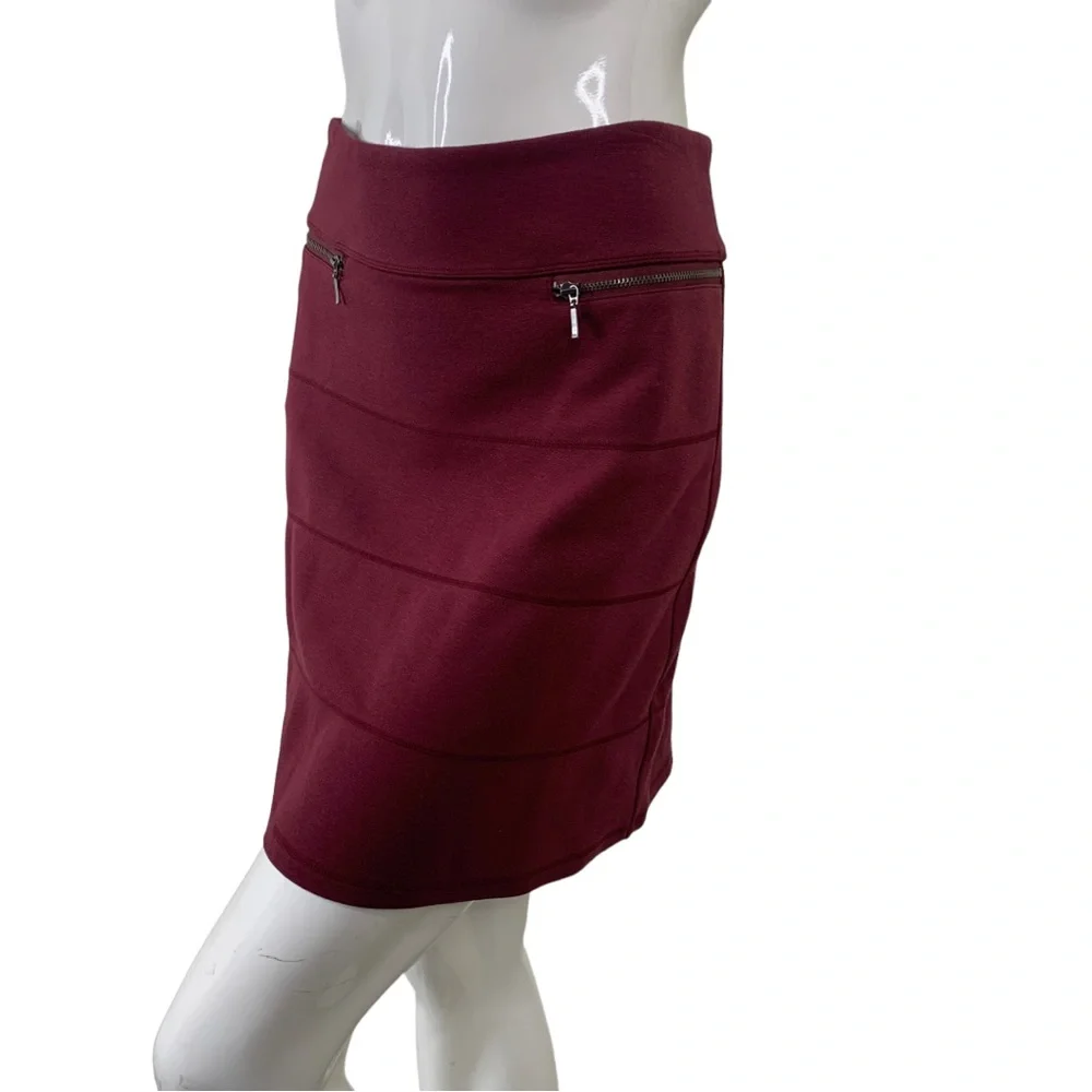 ATHLETA deep red maroon burgundy sport skirt striped solid casual stretchy sz M - Picture 13 of 17